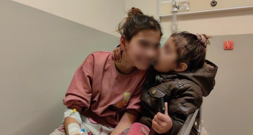 4 yaşındaki çocuk 11 yaşındaki ablasını bıçakladı