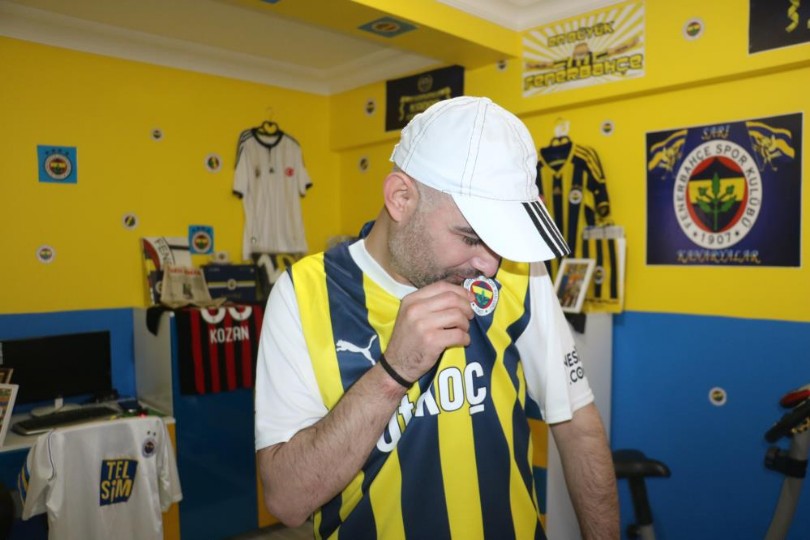 Sivaslı Gazi’nin Fenerbahçe sevgisi dikkat çekiyor