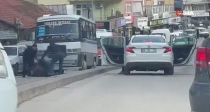 Maskeli silahlı gaspçılar kuyumcu kuryesini böyle gasp ettiler