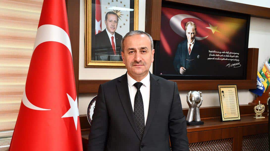 Akbaş, “Vatan ve İstiklal sevdalısı bir şair”