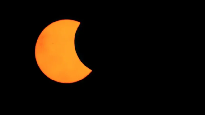 Güneş tutulması için 1 milyon ziyaretçi beklenen Niagara Şelaleleri’nde acil durum ilan edildi