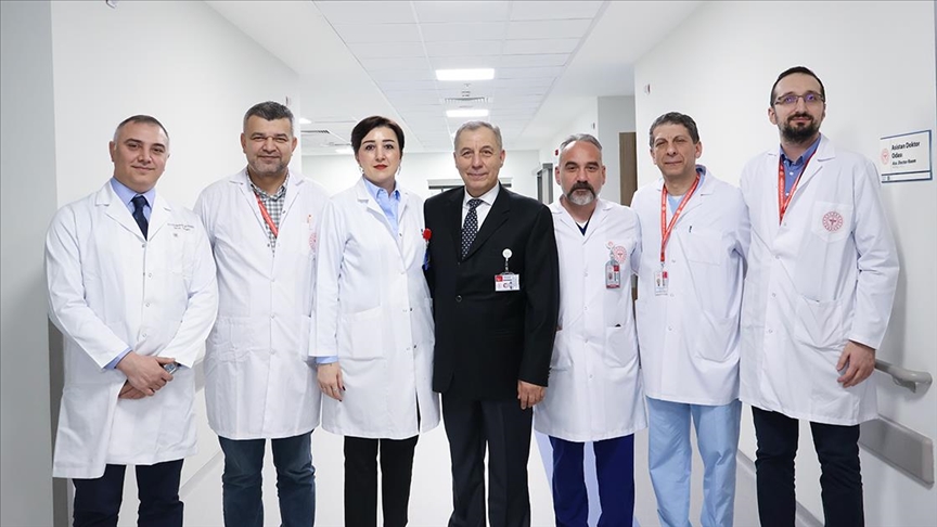 Etlik Şehir Hastanesinde 1,5 yılda 27 böbrek nakli yapıldı