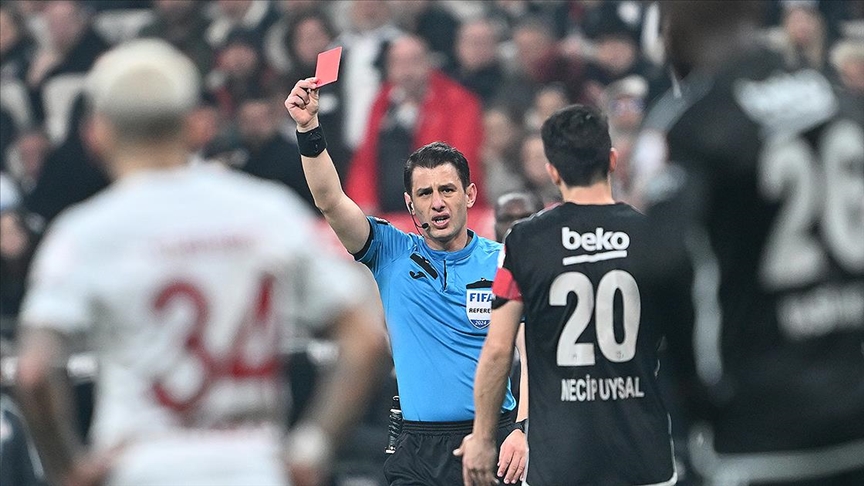 Beşiktaş’tan derbinin hakemi Halil Umut Meler ile TFF’ye tepki