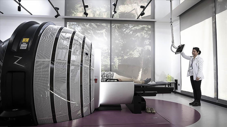 “Zap-X” teknolojisi, tümörlü hastayı sağırlık riskinden kurtardı