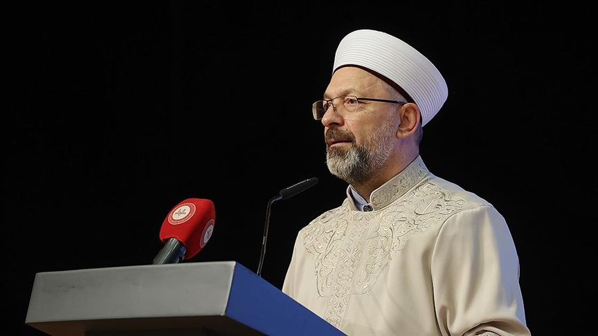 Erbaş: Ramazan ayının yeni bir uyanışa ve dirilişe vesile olmasını temenni ediyorum