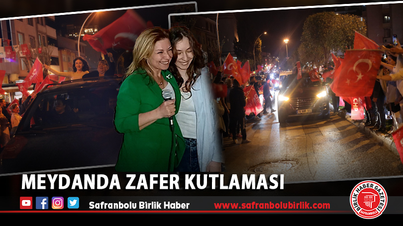 Meydanda Zafer Kutlaması