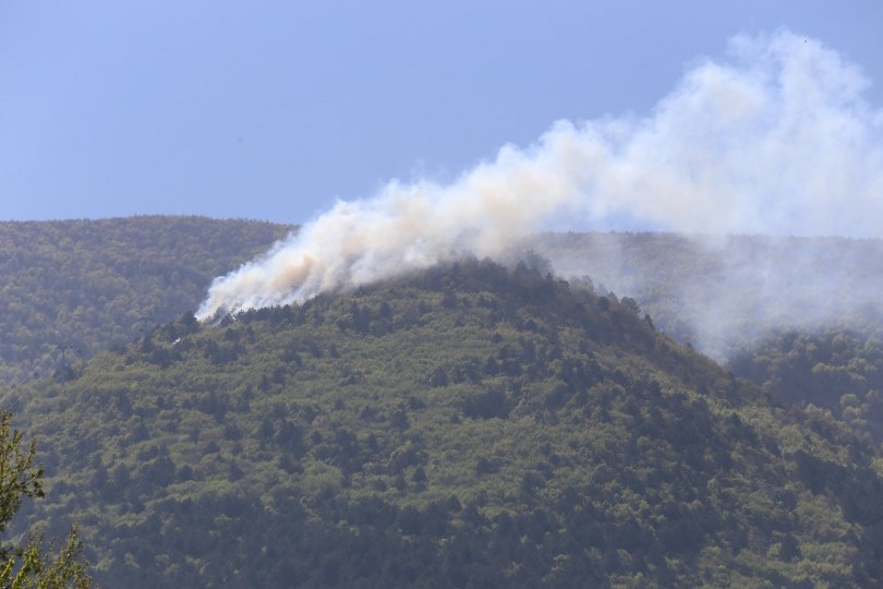 Uludağ eteklerinde yangın: Çok sayıda ekip alevlere müdahale ediyor