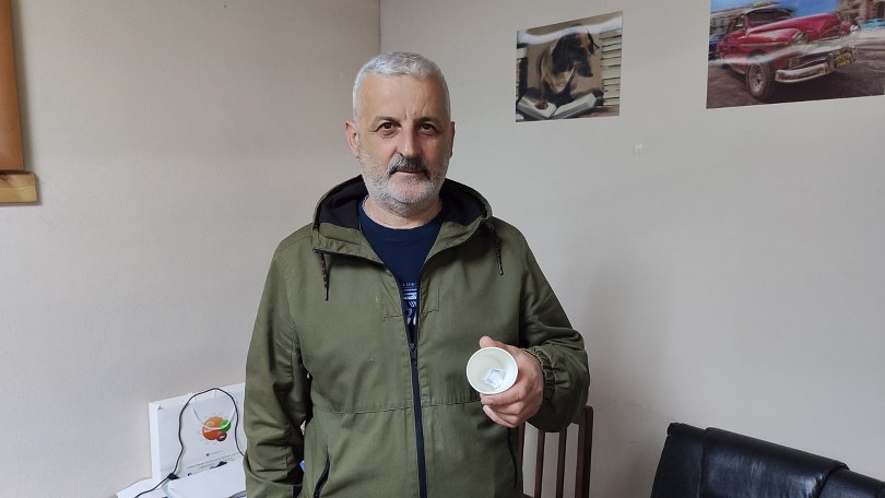 Kağıt bardakta kura çekimi ile mahalle muhtarı belirlendi, diğer aday itiraz etti