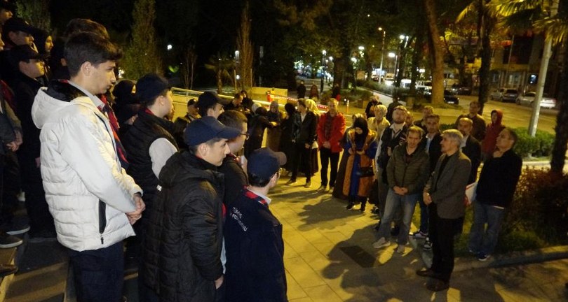 Evlatlarının saçına kına yakıp Çanakkale’ye gönderdiler