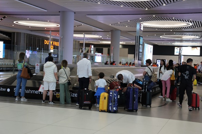 İstanbul Havalimanı’nda bayram dönüşü yoğunluğu
