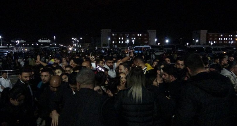 Moein konserinde gerginlik