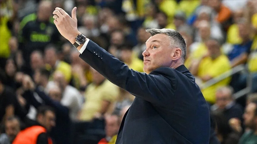 Fenerbahçe Beko, “Jasikevicius etkisi” ile THY Avrupa Ligi’nde play-off’a yükseldi
