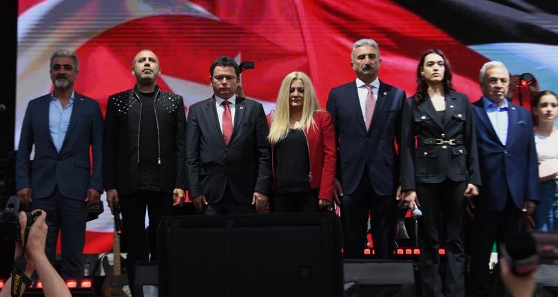 Haluk Levent Gazze’deki soykırıma dikkat çekti