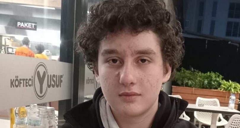 Okula gitmek için evden ayrılan liseli Nderim’den haber alınamıyor