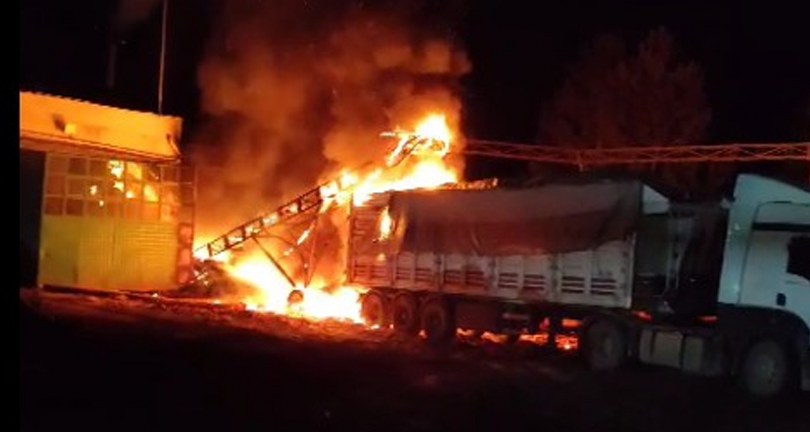 Kereste fabrikasında korkutan yangın