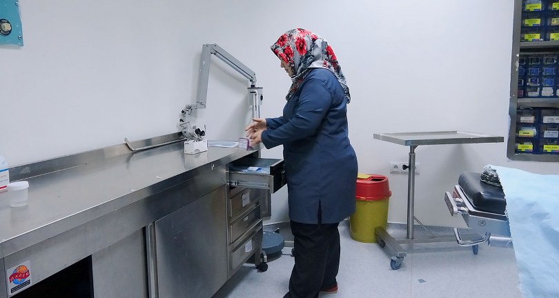 Azmi ile yılın hemşiresi seçildi