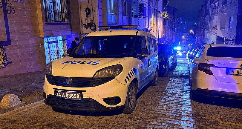 Tartıştığı babasını silahla vurarak yaraladı