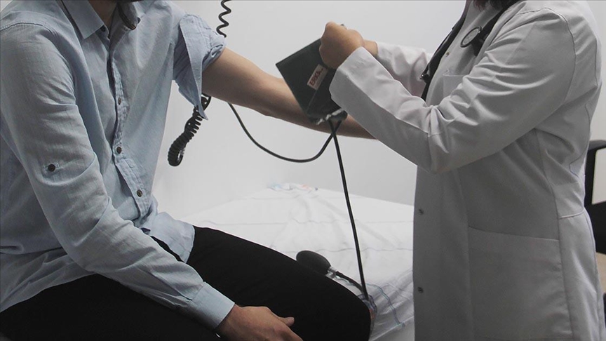 Hipertansiyonda erken teşhis için “kan basıncını ölçtürün” uyarısı