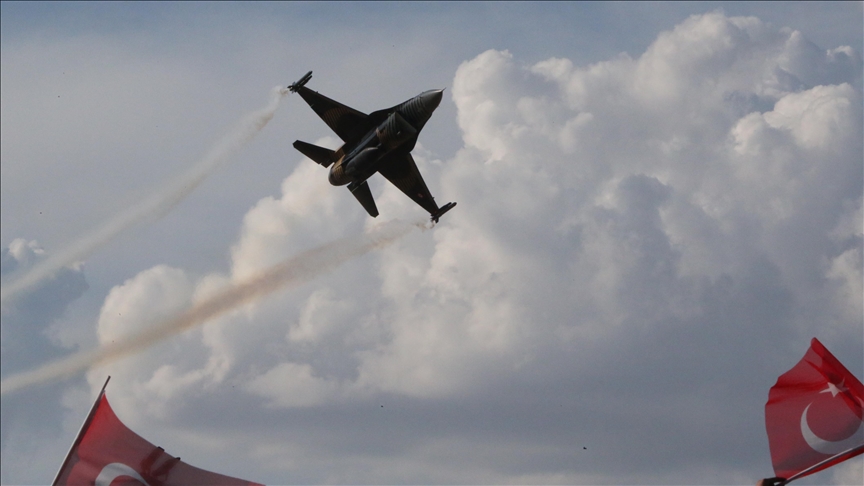 SOLOTÜRK’ten Şanlıurfa Kültür Yolu Festivali’nde gösteri uçuşu