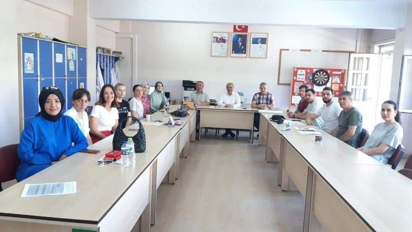 Akbaş, Yaz Dönemi Mesleki Çalışma Programında Öğretmenleri Ziyaret Etti