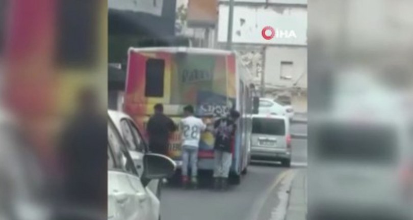 Gençlerin tehlikeli yolculuğu kamerada