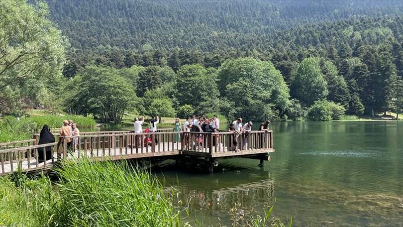 Hafta sonunu doğada geçirmek isteyenler Gölcük’ü tercih etti