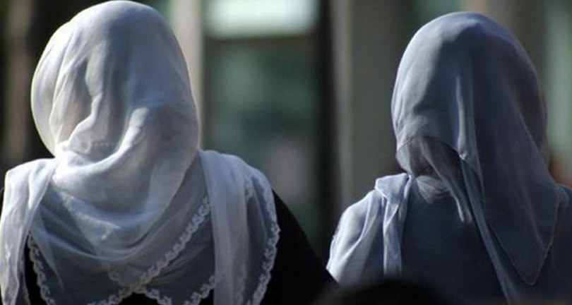 Tacikistan’da başörtüsü yasaklandı