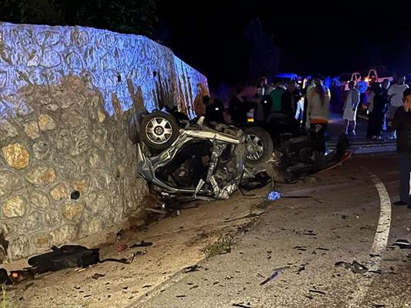 Bartın’da 2 otomobil çarpıştı 3 kişi öldü, 2 kişi yaralandı