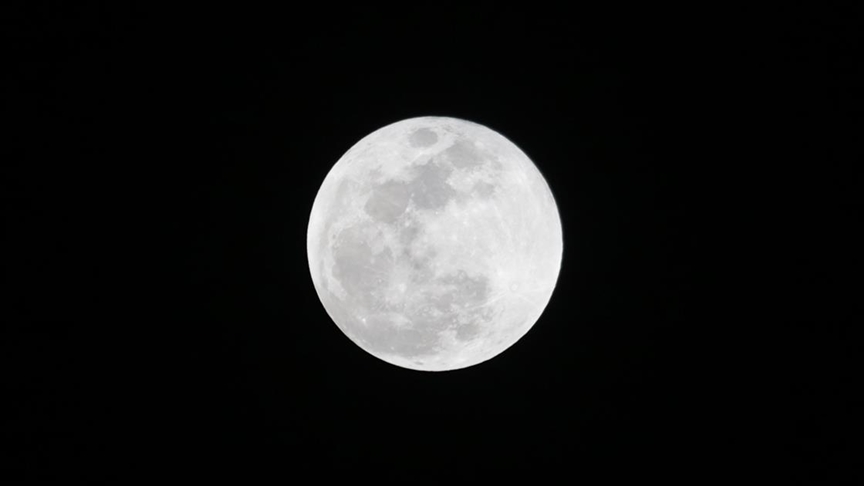 Çin’in “Çang’ı 6” keşif aracı, Ay’ın karanlık yüzüne indi