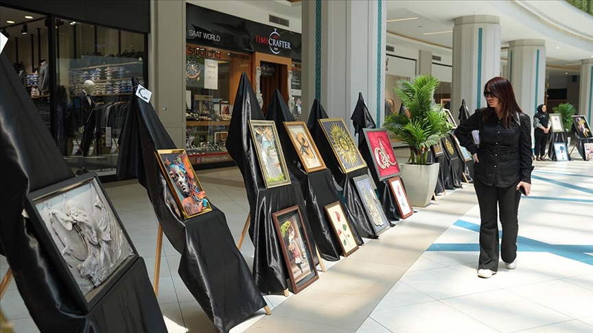 Erzurum’da üniversitelilerin yaptığı eserler Gazze yararına satılacak