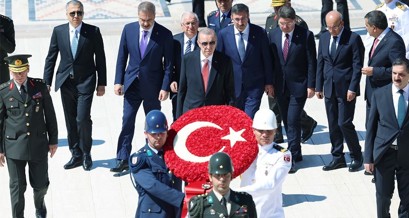 Emekli Tümamiral Cihat Yaycı: “Mavi Vatan masal değil, bir destandır”