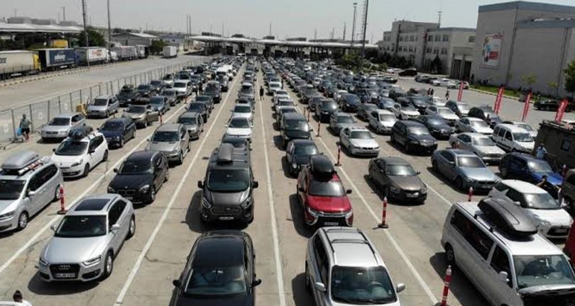 Kapıkule sınır kapısı yine bir rekora koştu