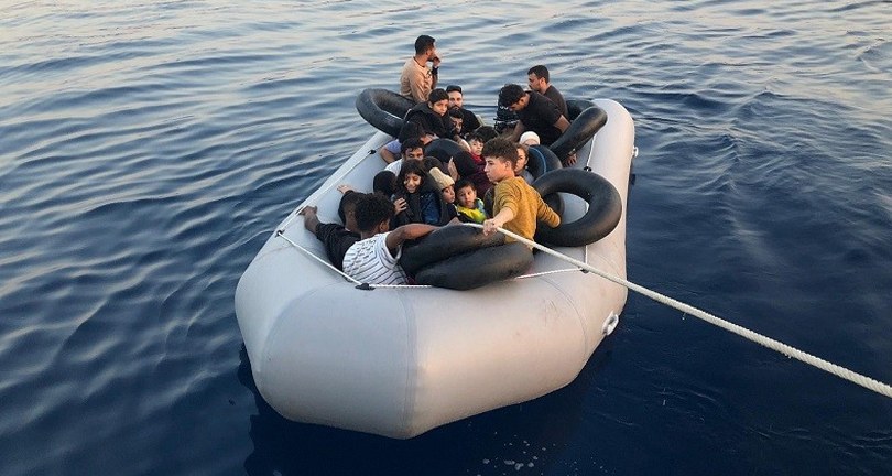 İzmir açıklarında göçmen hareketliği