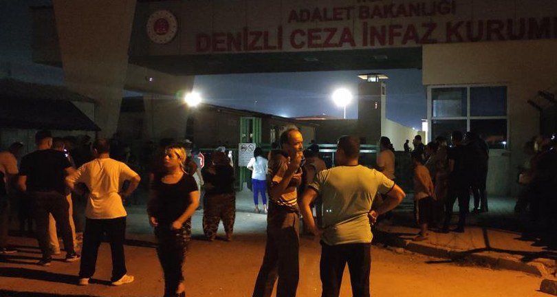 Denizli Cezaevinde Gıda Zehirlenmesi: Sosyal Medyada Yayılan Ölüm Haberleri Aileleri Tedirgin Etti