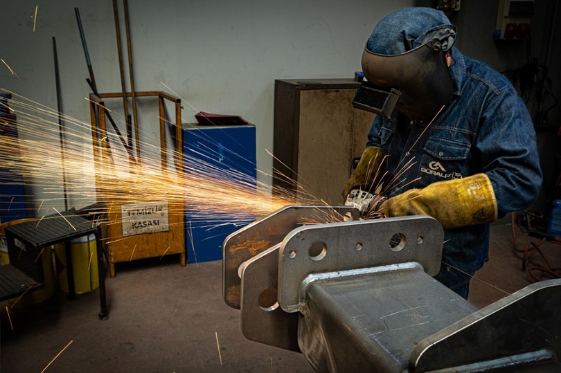 İş var; ama yetişmiş ara eleman yok: “10 bin kişi aranıyor”