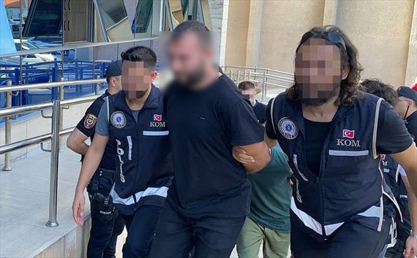Zonguldak’ta otomobilin kundaklanmasına ilişkin 6 zanlı İstanbul’da yakalandı