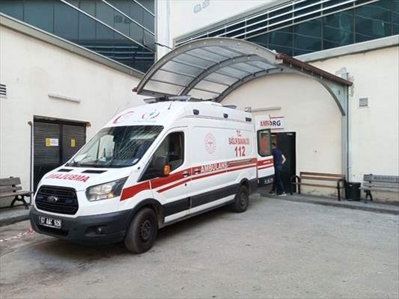 Ruhsatsız maden ocağındaki göçükte mahsur kalan kişi öldü