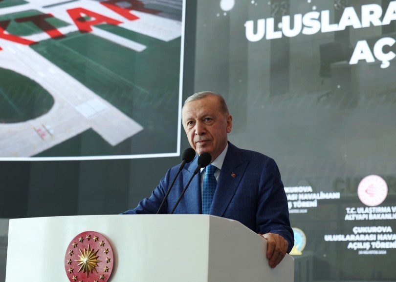 Cumhurbaşkanı Erdoğan: “SGK’ya borç ödemeye, millete hizmet etmeye gelince kasada para yok, Paris’te keyif çatmaya gelince paranın sınırı yok”