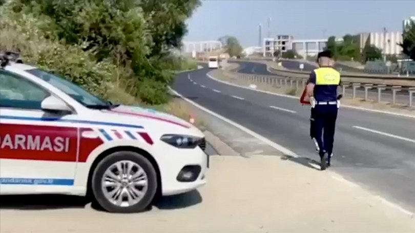 İçişleri Bakanı Yerlikaya, haftalık trafik denetimi verilerini açıkladı