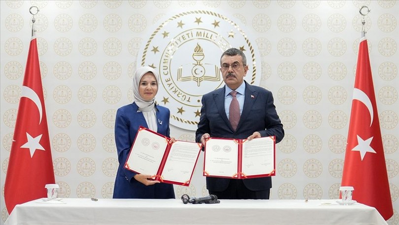 MEB ve Aile ve Sosyal Hizmetler’den İşbirliği Protokolü