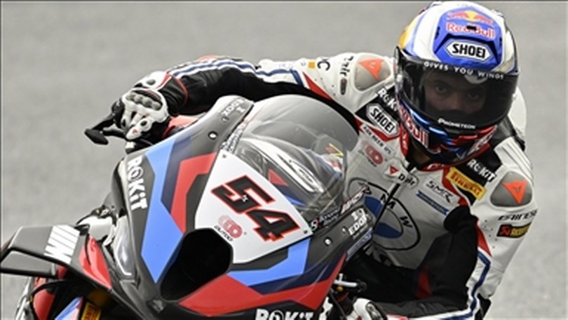 Milli motosikletçi Toprak Razgatlıoğlu, Portekiz’deki ilk yarışta birinci oldu