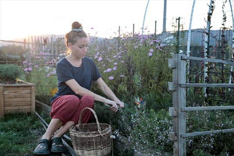 Düğün takılarıyla hobi bahçesi alan çift işlerini büyüterek üretim atölyesi kurdu