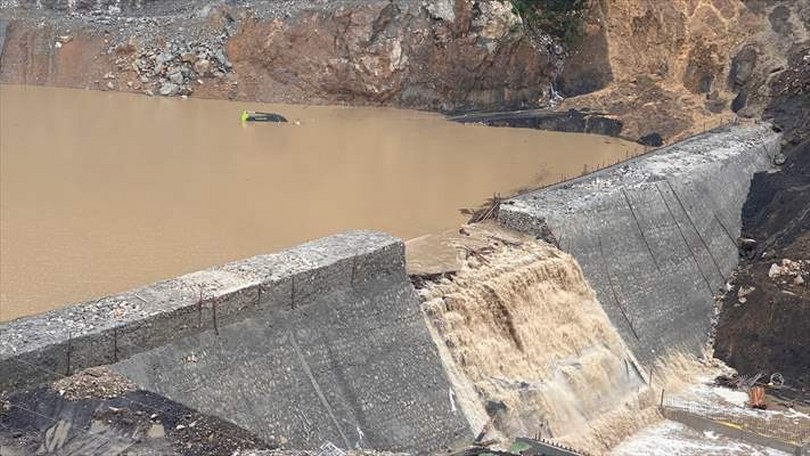 Kastamonu’da sel sularının altında kalan gölet inşaatı dron ile görüntülendi