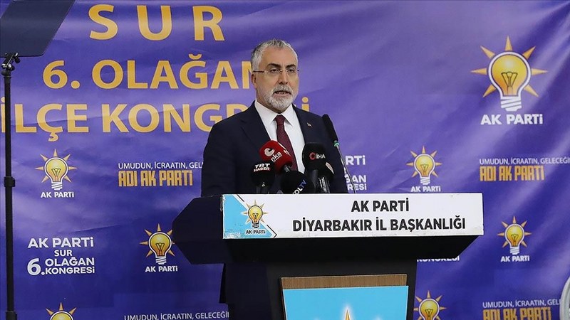 Bakan Işıkhan: “Ülkemizin geleceğine kasteden terörün şehirlerimize zarar verdiği günler geride kaldı”