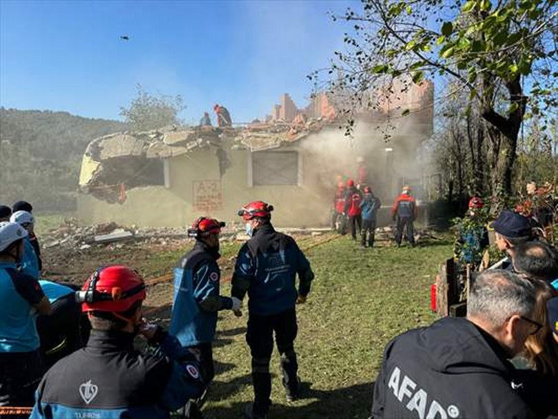 Bartın’da deprem için 6 saat süren tatbikat yapıldı