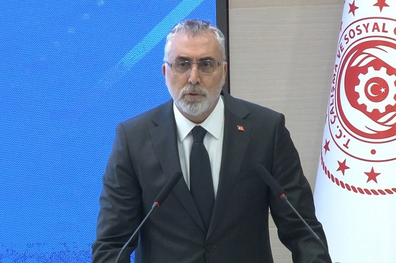 Bakan Işıkhan: “Enflasyonu tek haneli rakamlara çekene kadar çalışmaya devam edeceğiz”