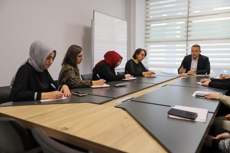 KYK’larda Bilgilendirme Toplantısı Yapıldı