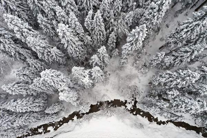 Karla kaplanan Küre Dağları havadan görüntülendi