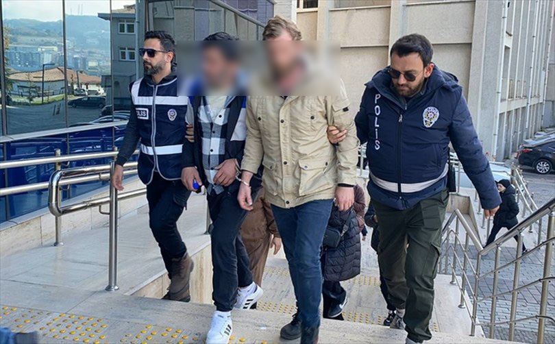 Zonguldak’ta kaza sonrası çıkan bıçaklı kavgaya ilişkin 8 zanlı gözaltına alındı