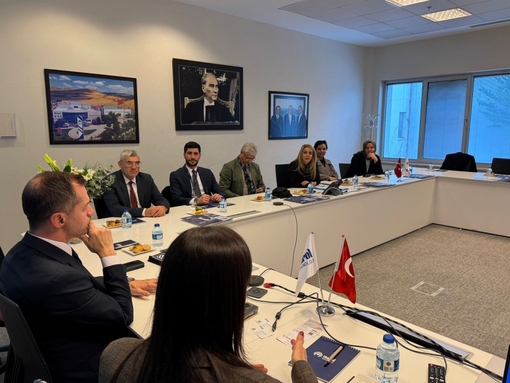 Dev savunma sanayi firmasından muhabirlere balistik yelek desteği